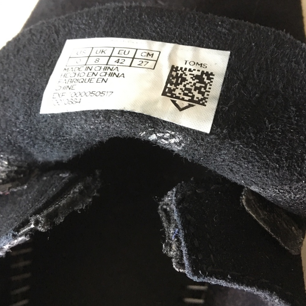 Tom’s Toms ✦ Cameron Suede Sneaker ✦ Black ✦ - Picture 6 of 8